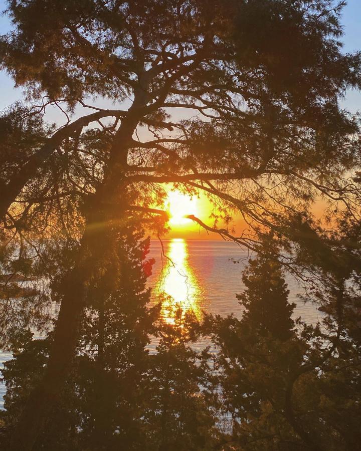 Rada Azzurra Hotel Амалфи Екстериор снимка