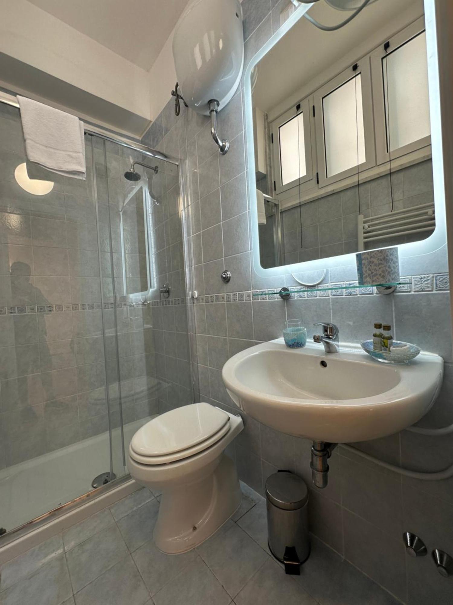 Rada Azzurra Hotel Амалфи Екстериор снимка