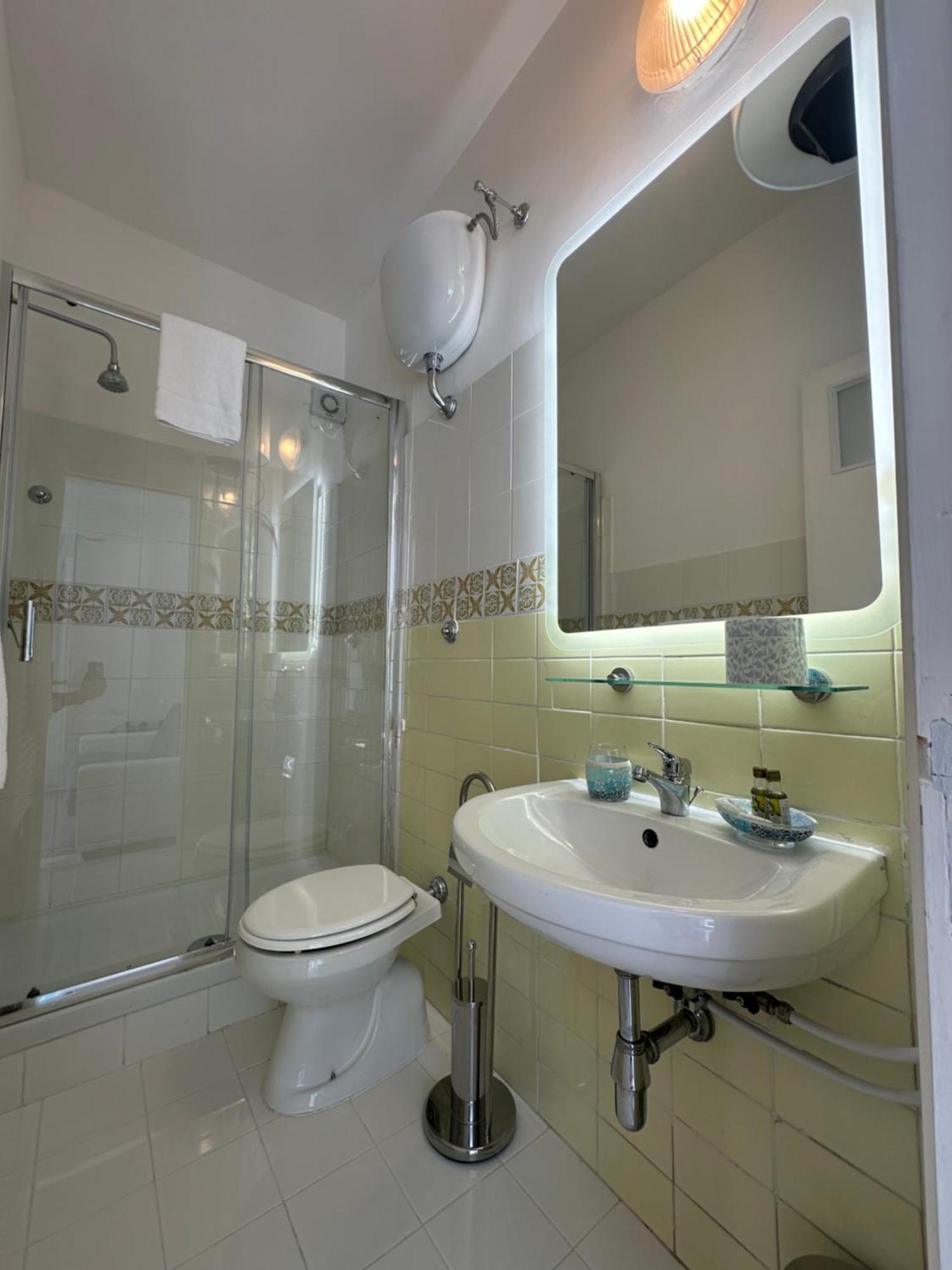 Rada Azzurra Hotel Амалфи Екстериор снимка
